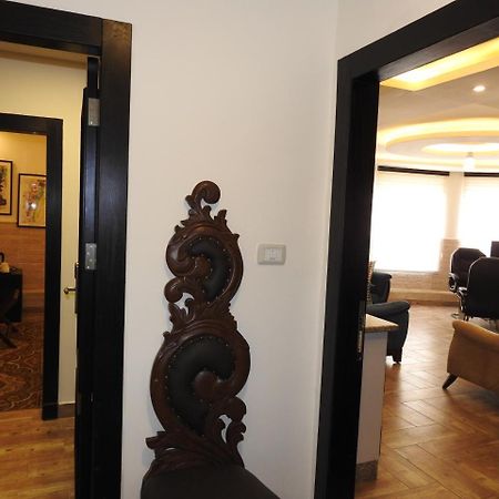 London Bridge Hotel Amman Exterior foto